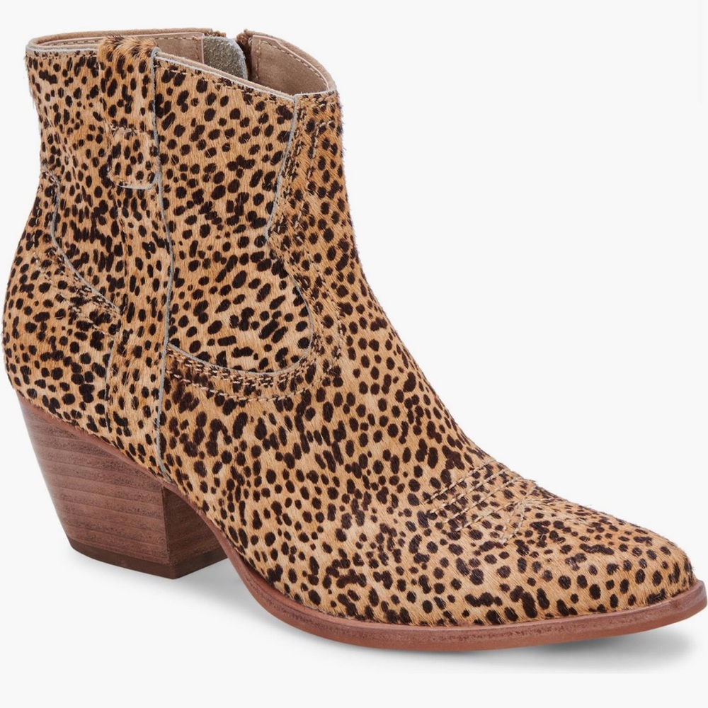 Dolce Vita Booties